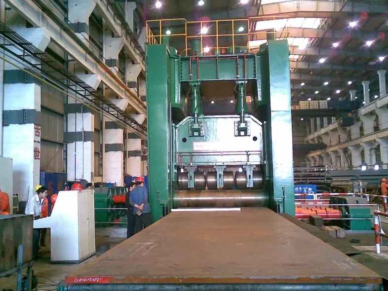 探索現(xiàn)代金屬板矯平機技術的多功能性